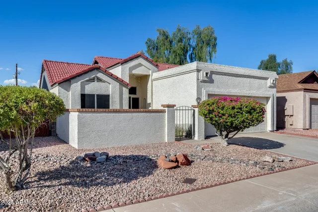 $360,000 | 6534 West North Lane, Glendale, AZ 85302