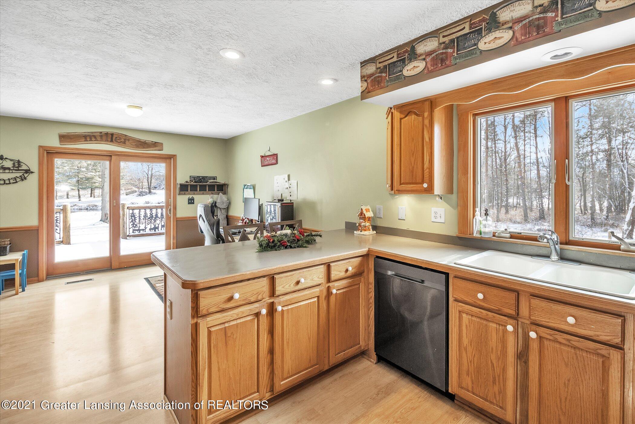 3116 North Royston Road Dimondale, MI 48821 - Photo 23 of 67 18-3116 N Royston Rd-Windowstill Real Es