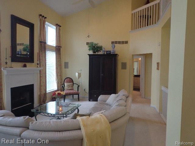 4887 Georgetown Drive Rochester, MI 48306 - Photo 6 of 23 PIX 008.jpg