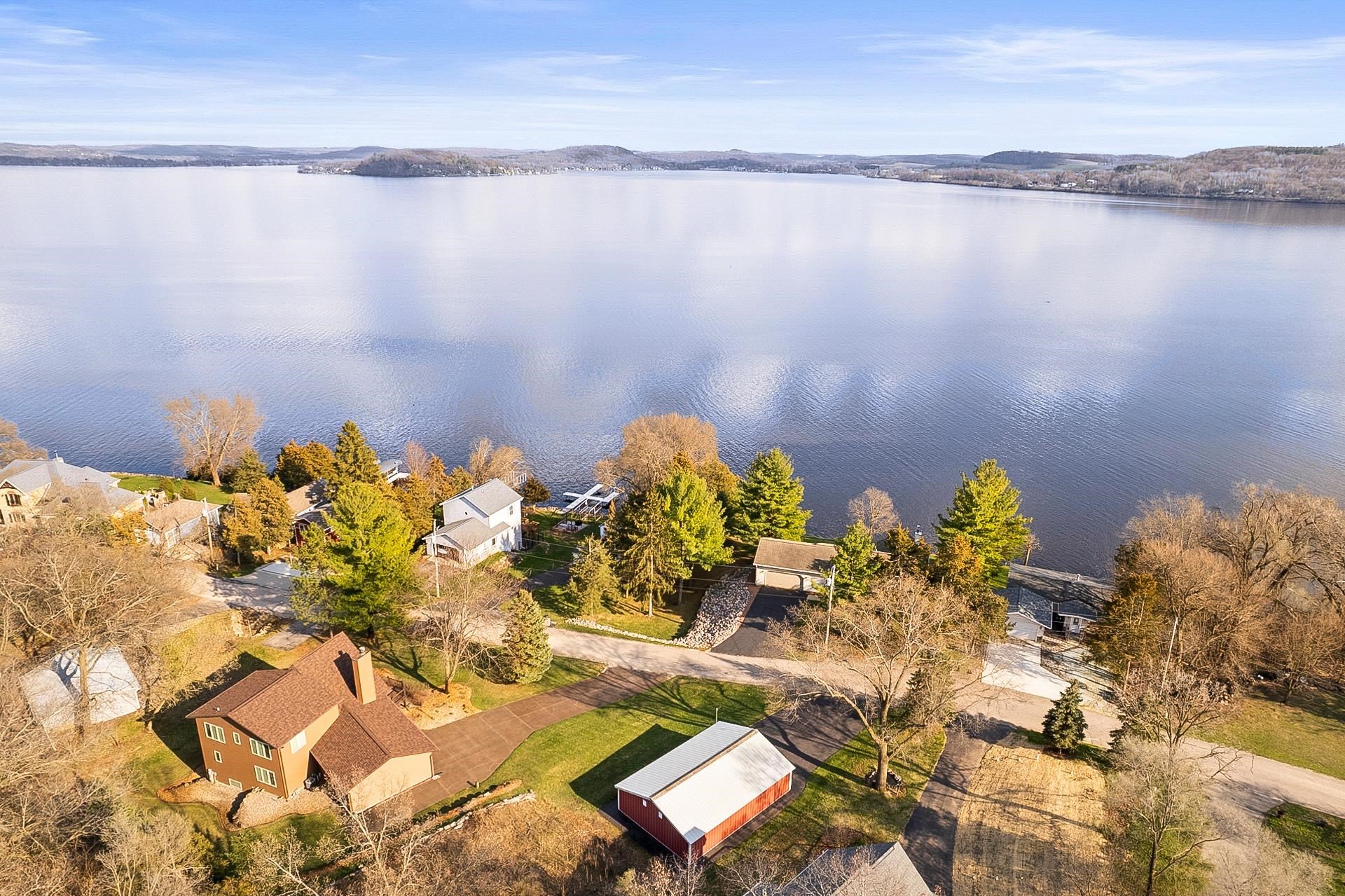 S7214 Camp Lake Wisconsin Road Merrimac, WI 53561 - Photo 4 of 50