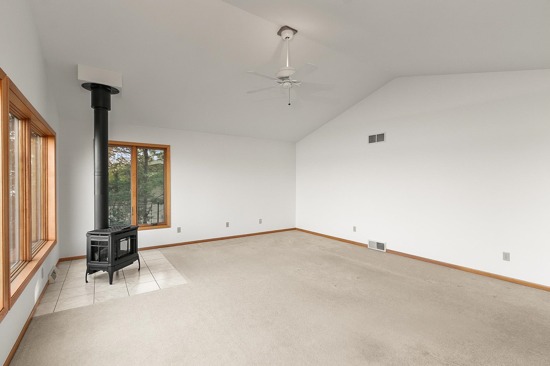 S7214 Camp Lake Wisconsin Road Merrimac, WI 53561 - Photo 9 of 50