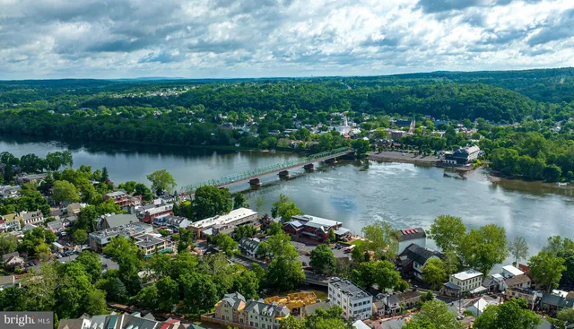 $799,000 | 55 Buttonwood Street, New Hope, PA 18938