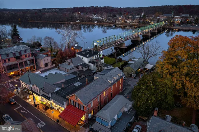 $799,000 | 55 Buttonwood Street, New Hope, PA 18938