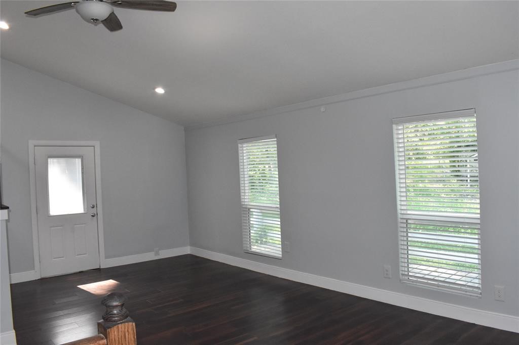 15 Walnut Lane Point Blank, TX 77364 - Photo 8 of 30