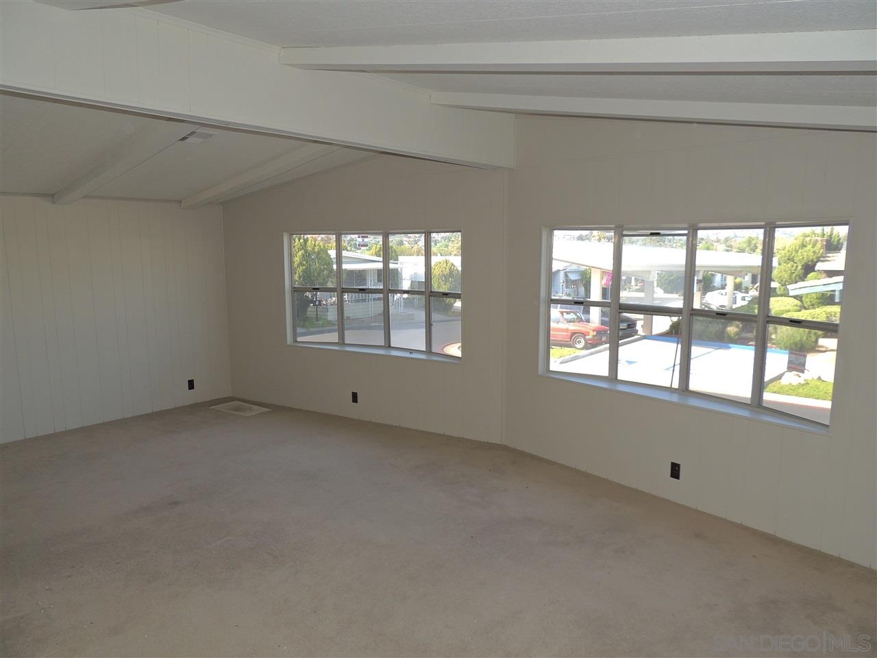 8701 Mesa Road, Unit 149 Santee, CA 92071 - Photo 4 of 25 Gallery Image 4