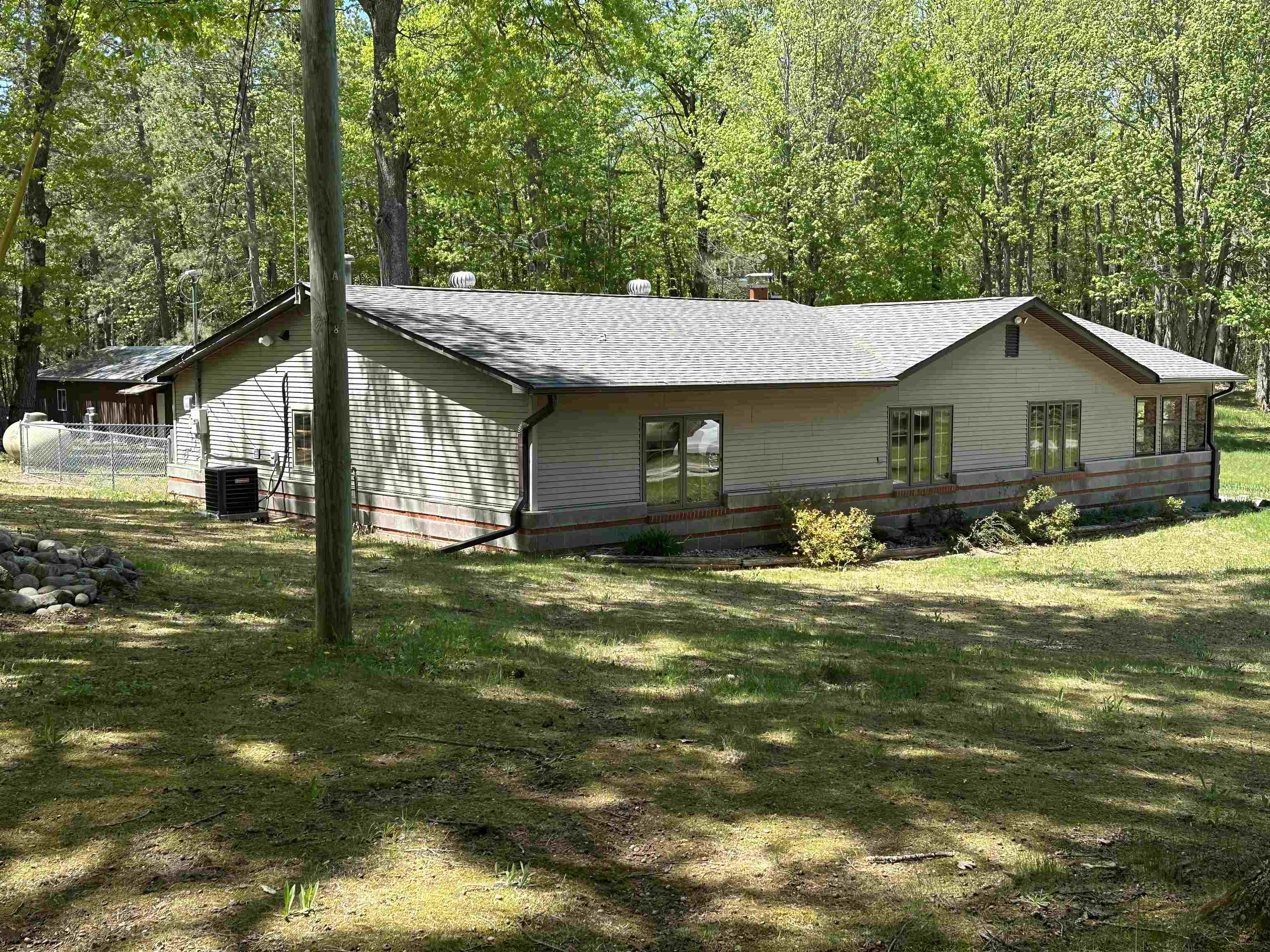 162 Lake Valley Road Northeast Kalkaska, MI 49646 - Photo 3 of 32