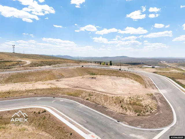 $565,000 | 115 Peak Road, Evanston, WY 82930