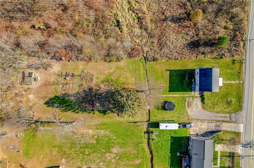 481 Crawford Run Road Cheswick, PA 15024 - Photo 23 of 24 a view of an ocean from a building
