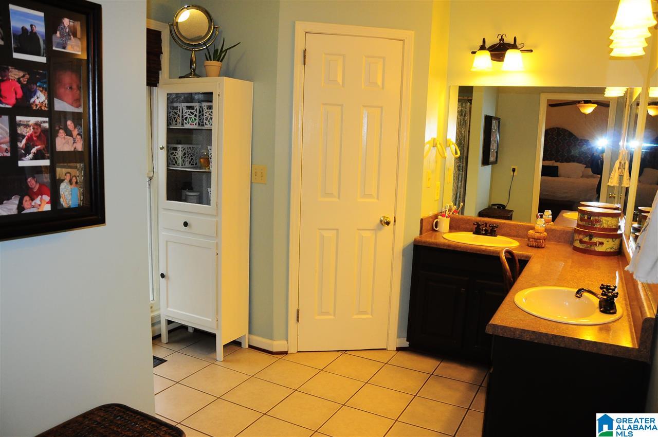 9193 Miller Road Warrior, AL 35180 - Photo 16 of 18
