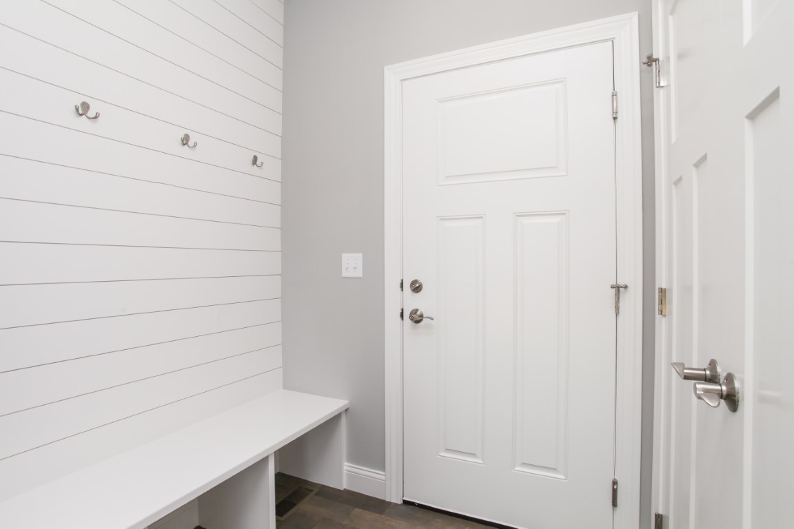 9 Brookstone Circle Bloomington, IL 61704 - Photo 7 of 40 a room with a bench