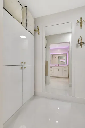 $3,800 | 5440 North Ocean Drive, Unit 1002, Singer Island, FL 33404