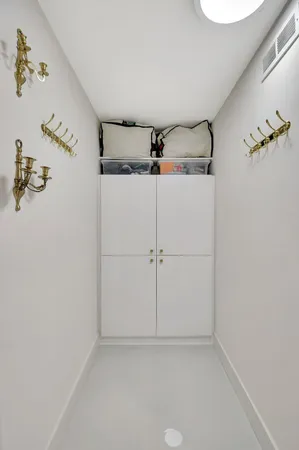 $3,800 | 5440 North Ocean Drive, Unit 1002, Singer Island, FL 33404