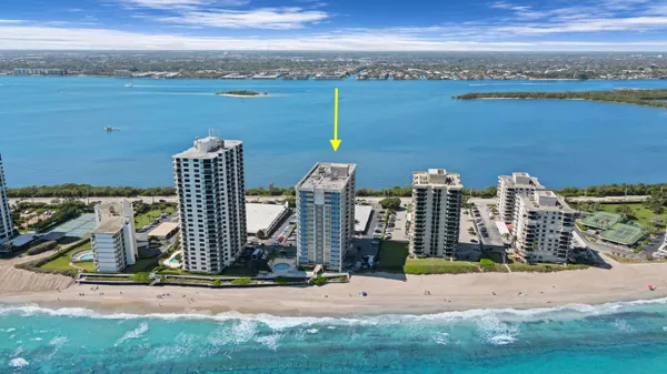 $3,800 | 5440 North Ocean Drive, Unit 1002, Singer Island, FL 33404