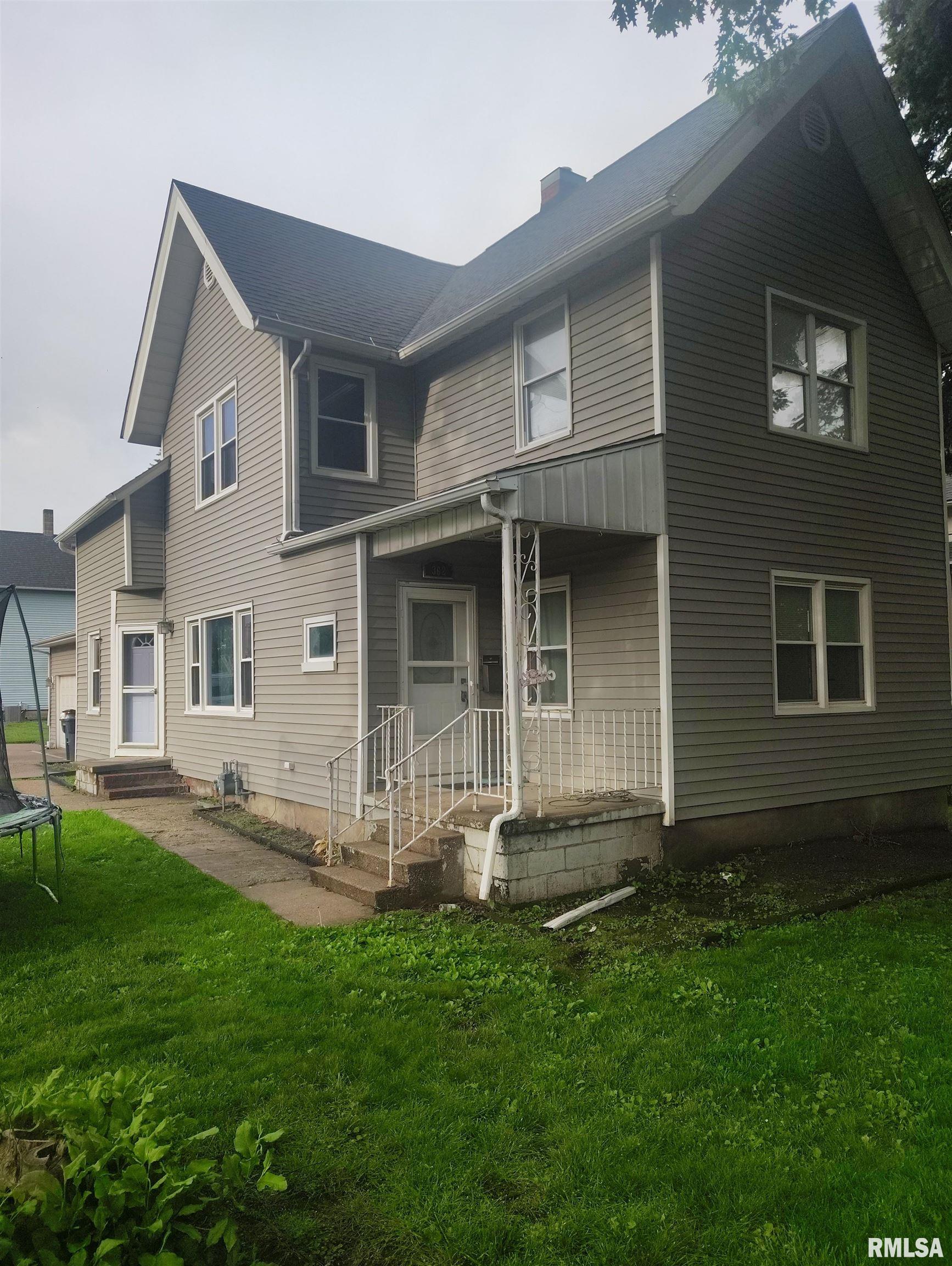 362 East Ash Street Canton, IL 61520 - Photo 5 of 56
