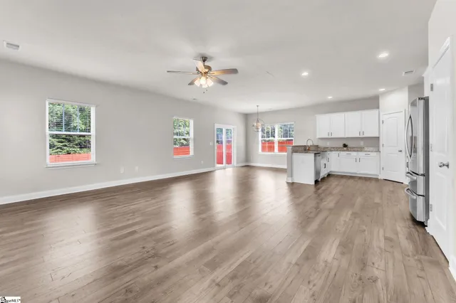 $285,000 | 203 Rosewood Circle, Duncan, SC 29334