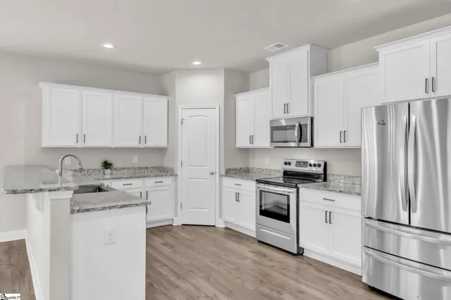 $285,000 | 203 Rosewood Circle, Duncan, SC 29334