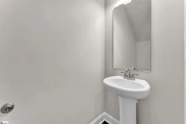 $285,000 | 203 Rosewood Circle, Duncan, SC 29334