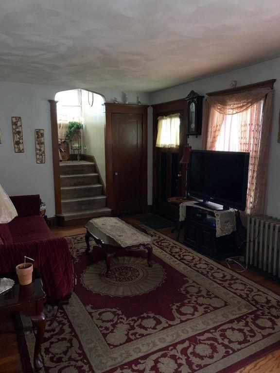100 Edgemont Street Springfield, MA 01109 - Photo 3 of 6