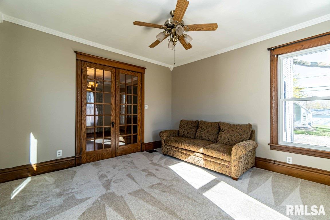 606 Walnut Street Washington, IL 61571 - Photo 14 of 36 Gallery Image 14