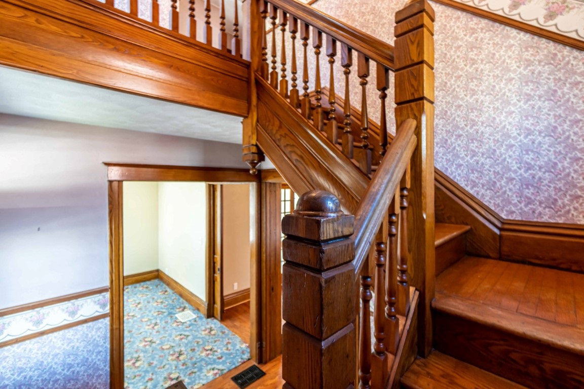 606 Walnut Street Washington, IL 61571 - Photo 8 of 36 Gallery Image 8
