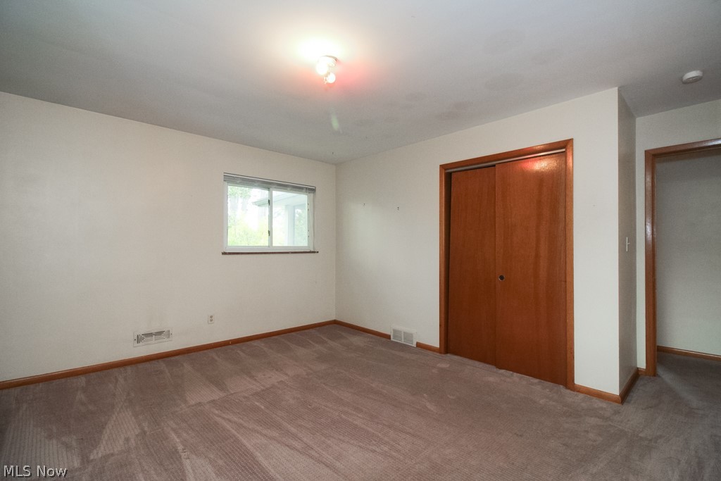 2918 Snow Road Cleveland, OH 44134 - Photo 19 of 28