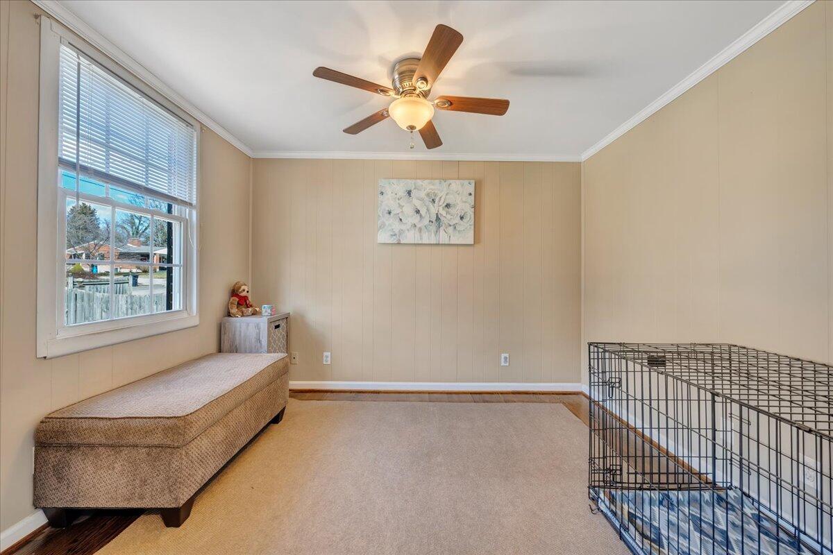 2438 Livingston Road Southwest Roanoke, VA 24015 - Photo 24 of 33 07-MIB06068