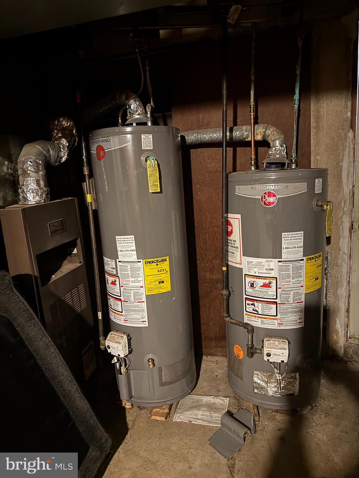 7736 Gilbert Street Philadelphia, PA 19150 - Photo 10 of 13 a utility room with dryer and washer