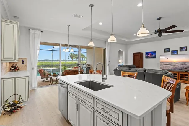 $950,000 | 5130 Tidewater Preserve Boulevard, Bradenton, FL 34208