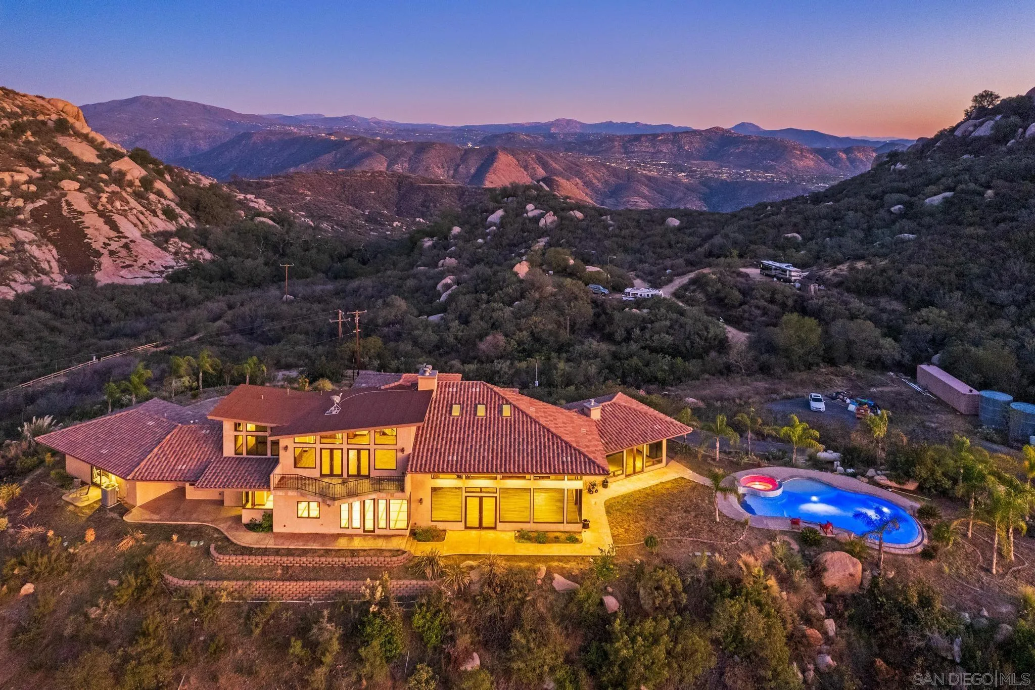 13791 Pata Ranch Road Lakeside, CA 92040 - Photo 71 of 72 Gallery Image 71