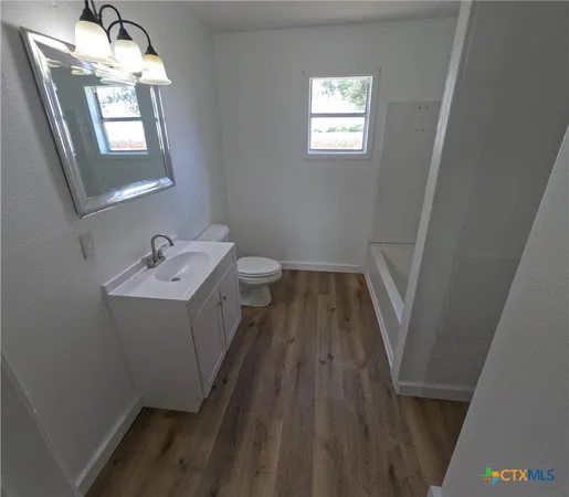 $1,600 | 7296 Farm To Market 234, Edna, TX 77957