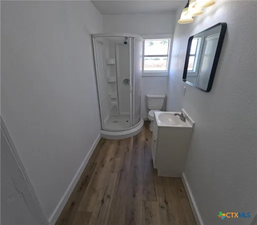 $1,600 | 7296 Farm To Market 234, Edna, TX 77957