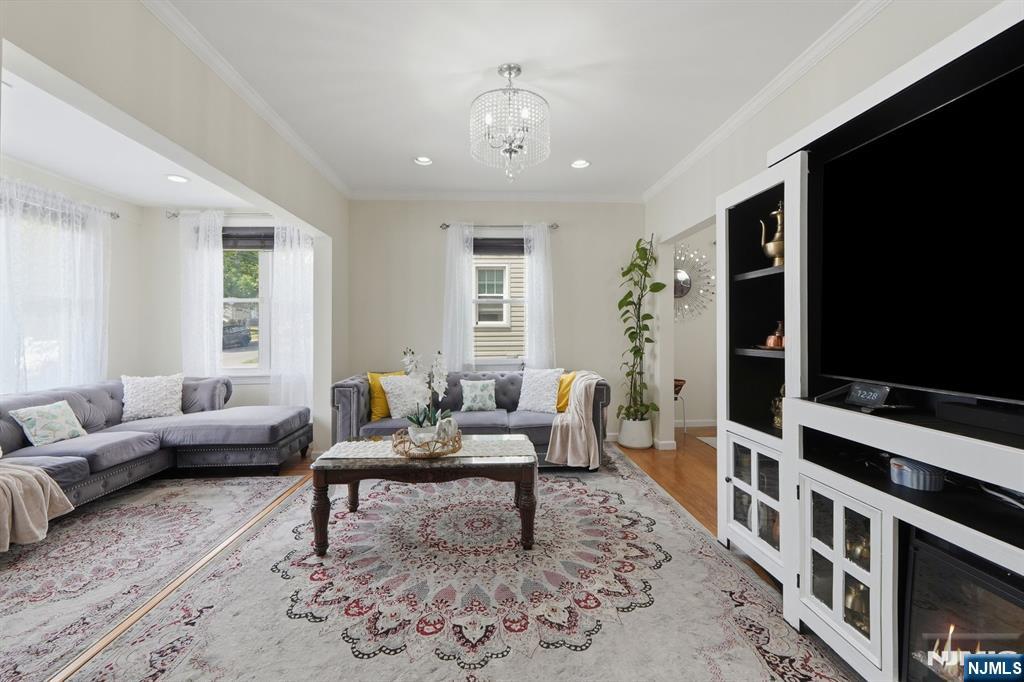 65 Franklin Road Teaneck, NJ 07666 - Photo 7 of 41
