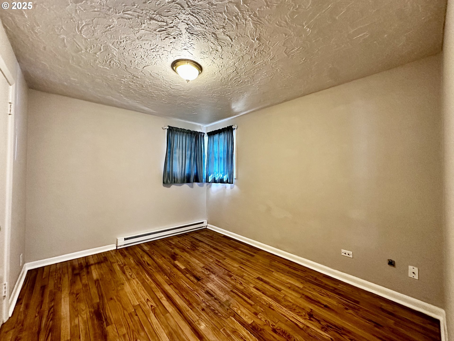 550 Southeast 2nd Street Gresham, OR 97080 - Photo 13 of 19