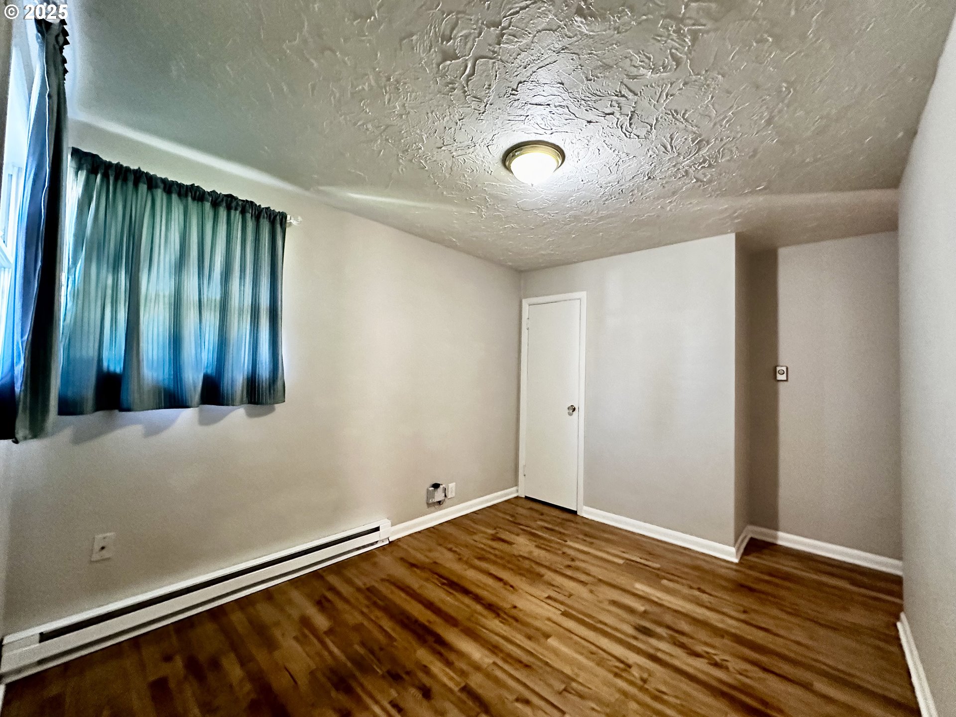 550 Southeast 2nd Street Gresham, OR 97080 - Photo 14 of 19