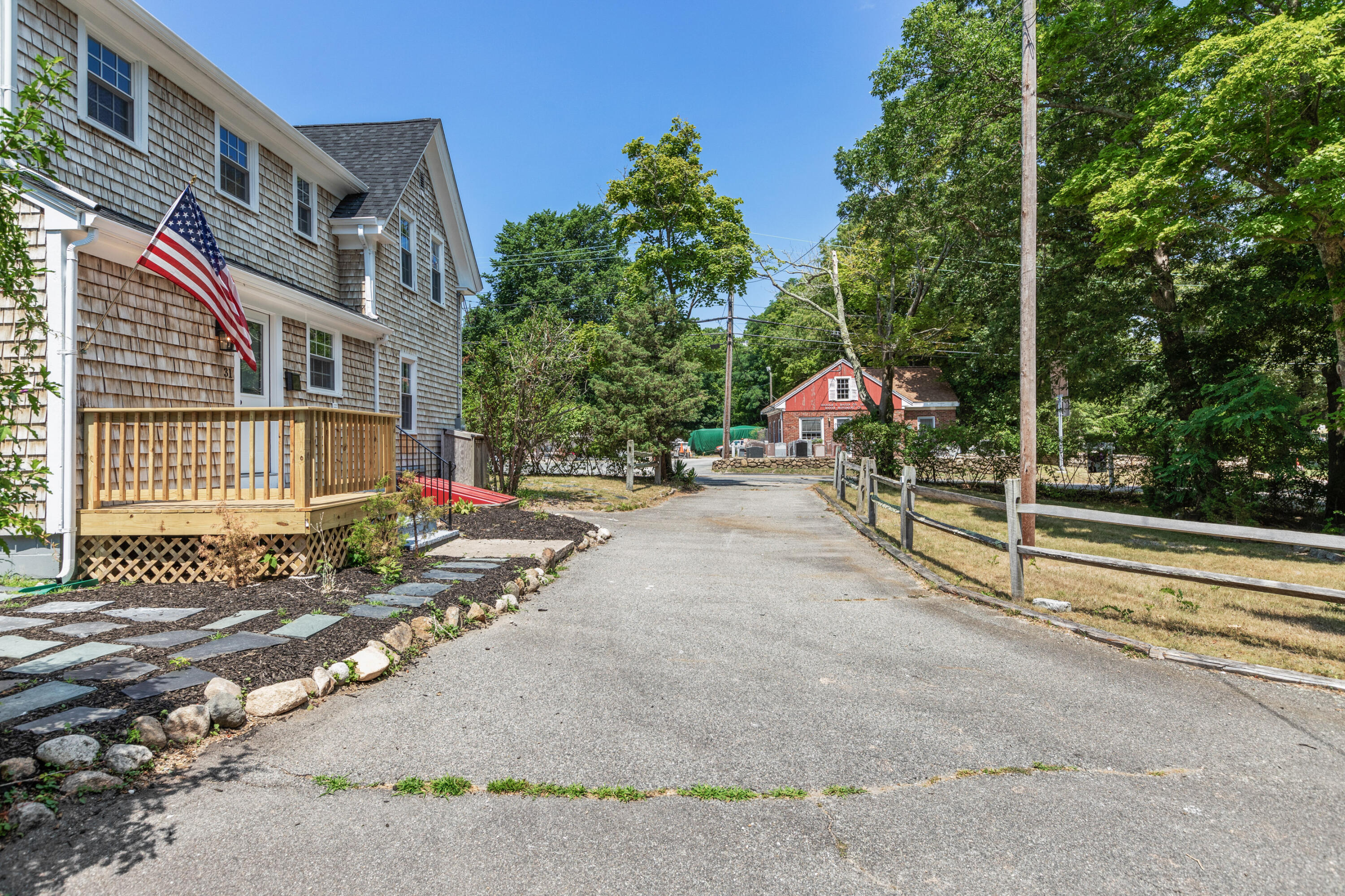 31 Jones Road Falmouth, MA 02540 - Photo 7 of 52 041