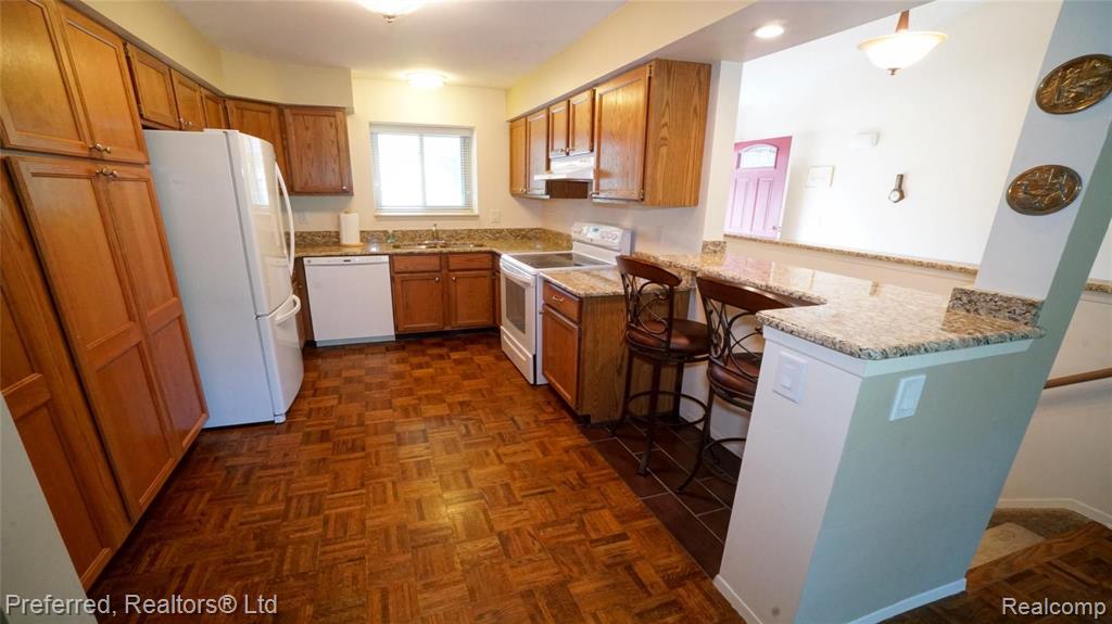 22469 Mill Road Novi, MI 48375 - Photo 16 of 30 Gallery Image 16