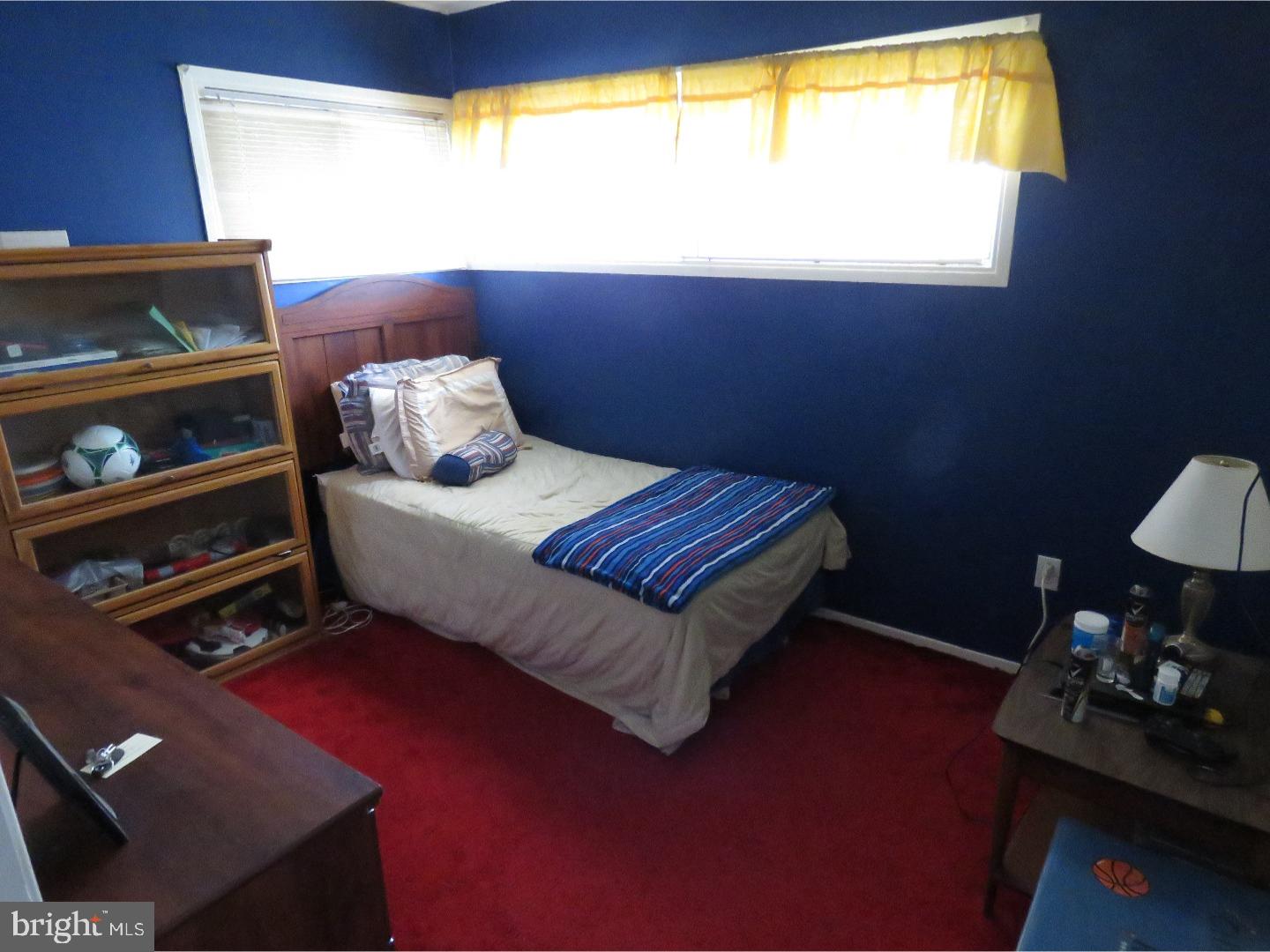 40 Candytuft Road Levittown, PA 19057 - Photo 8 of 13 Gallery Image 8