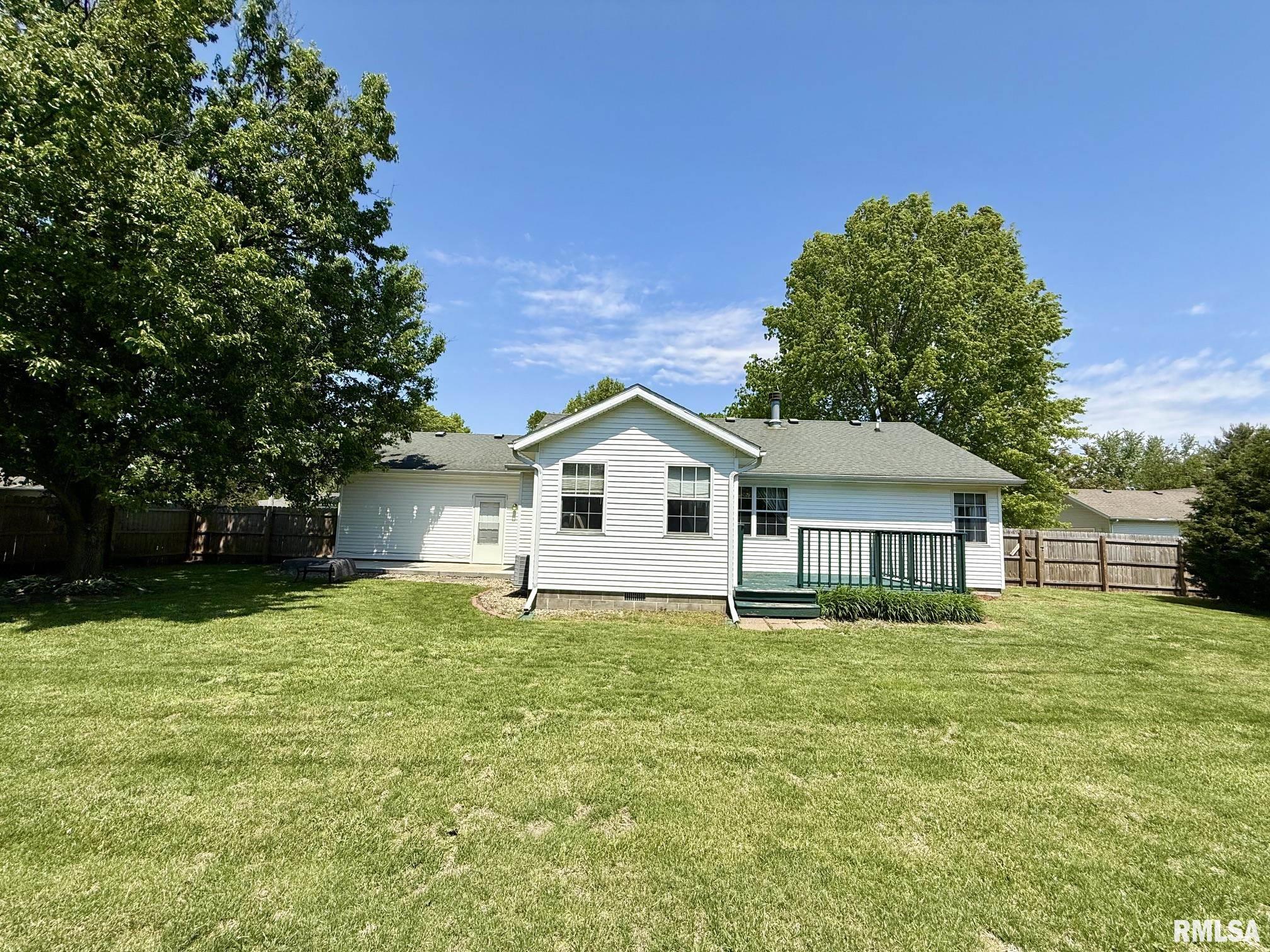 604 North Main Street Athens, IL 62613 - Photo 31 of 31 Gallery Image 31