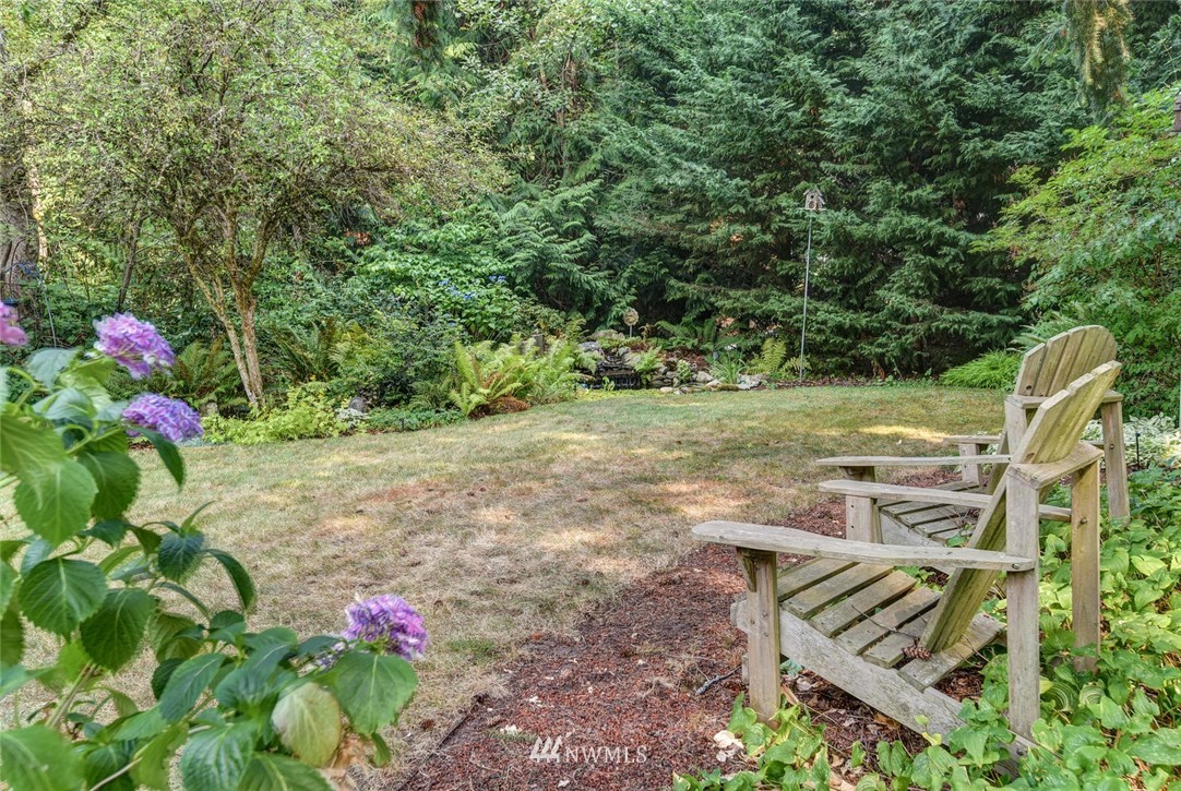 12040 155th Avenue Southeast Renton, WA 98059 - Photo 22 of 25 Gallery Image 22
