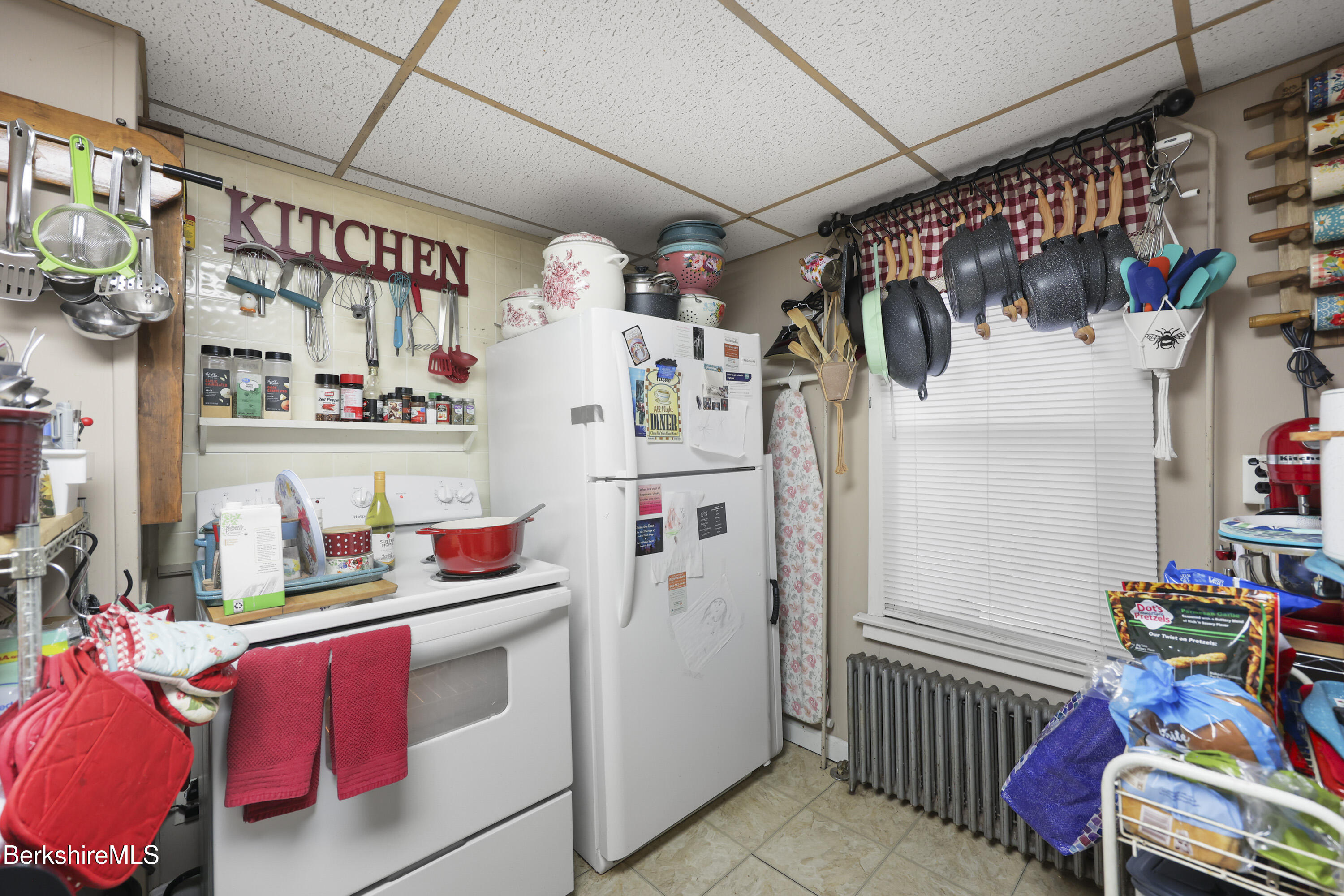 585-a & B State Road North Adams, MA 01247 - Photo 11 of 17