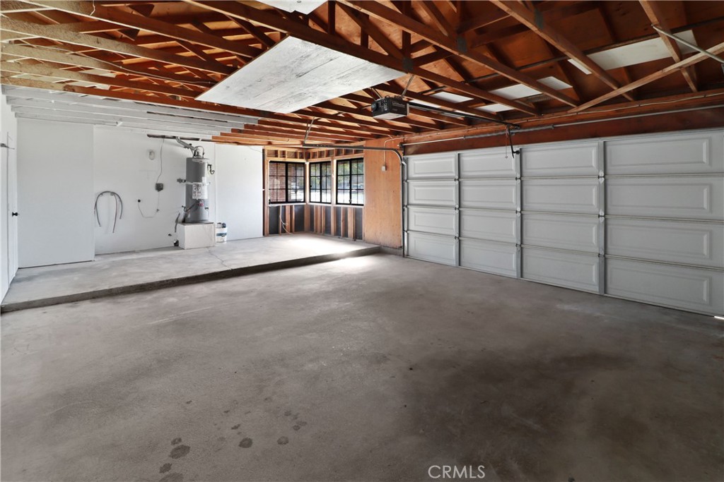 3635 Courbette Drive Riverside, CA 92503 - Photo 11 of 27