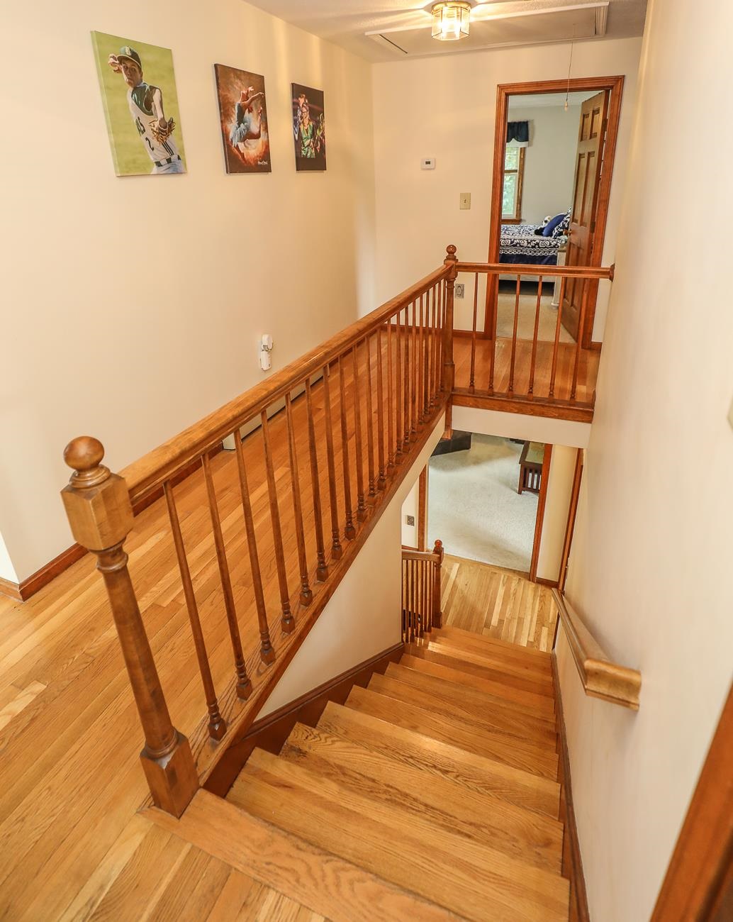 513 Mammoth Road Pelham, NH 03076 - Photo 19 of 40