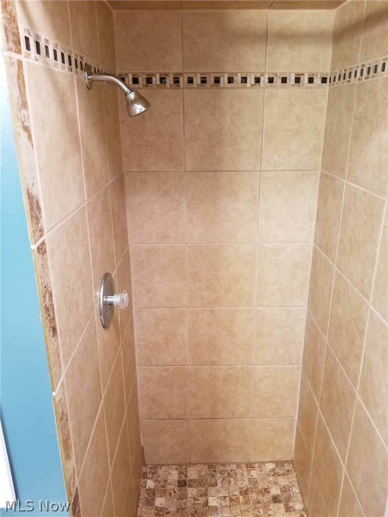 2244 Granger Road Medina, OH 44256 - Photo 12 of 29 Gallery Image 12