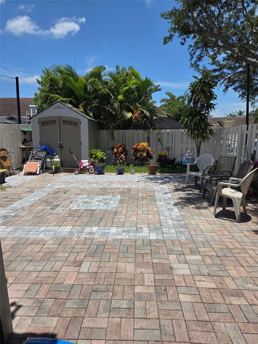 23751 Southwest 110th Avenue Homestead, FL 33032 - Photo 10 of 12