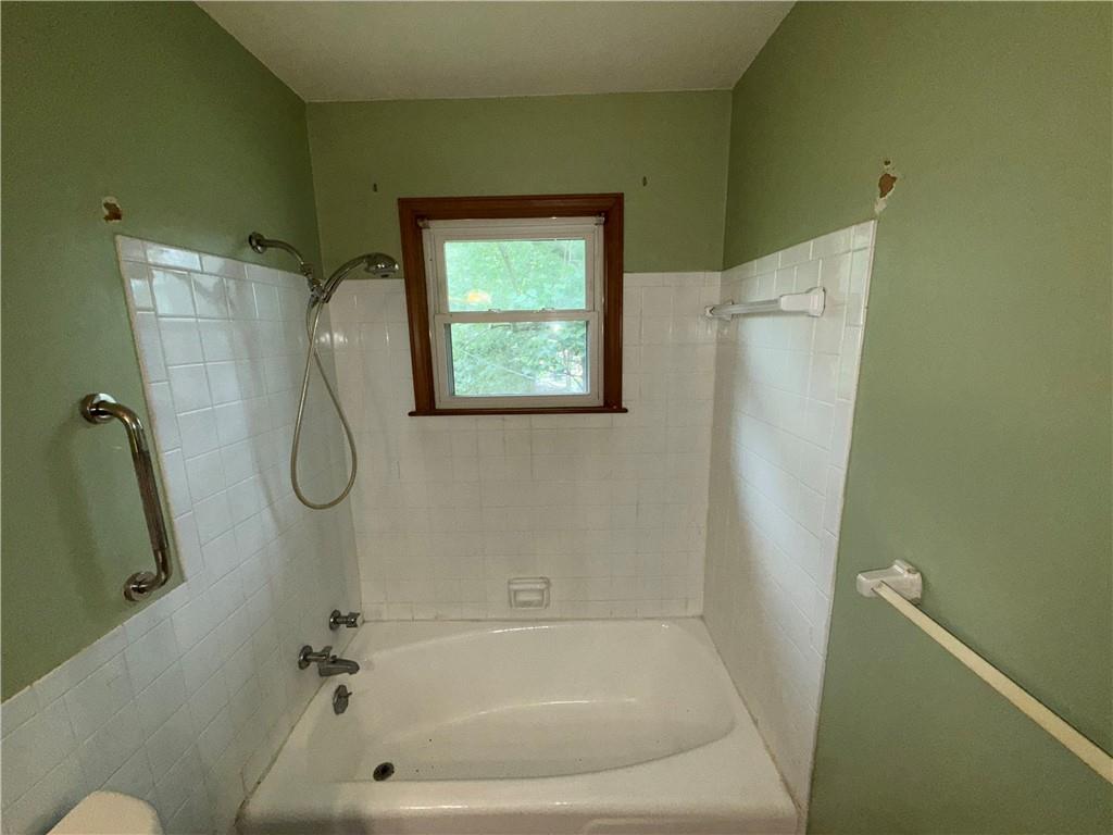 5008 Spring Street Kansas City, MO 64133 - Photo 24 of 36