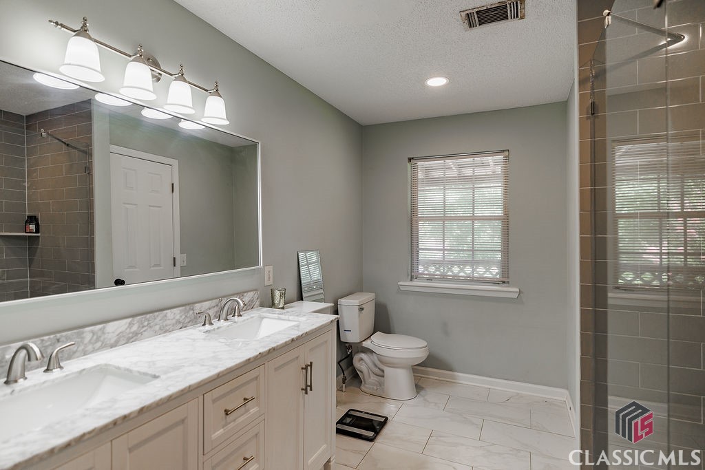 2452 Malcom Bridge Road Bogart, GA 30622 - Photo 16 of 68