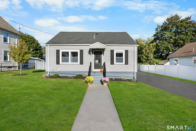 $464,999 | 75 Berwyn Street, Milford, CT 06461