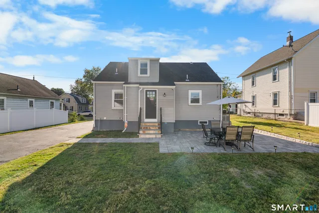 $464,999 | 75 Berwyn Street, Milford, CT 06461