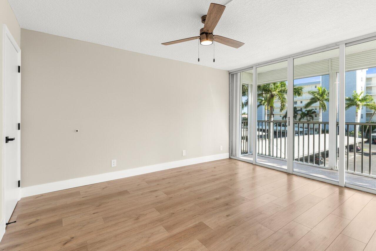 1 Harbourside Drive, Unit 1301 Delray Beach, FL 33483 - Photo 17 of 40 Office/3rd BR