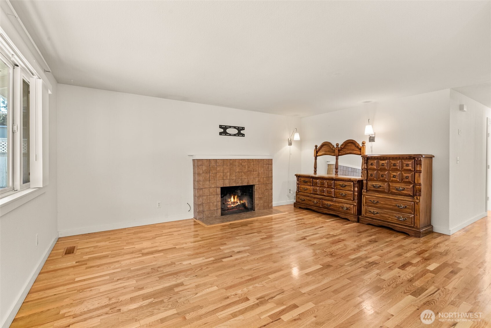 2621 North Vassault Street Tacoma, WA 98407 - Photo 14 of 40